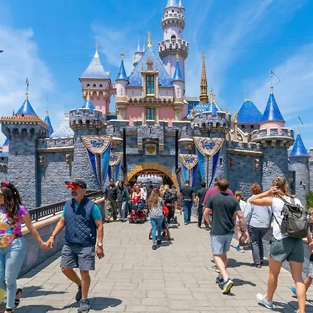 B4 - Centre-ville - Proche Disneyland Apartment Meaux